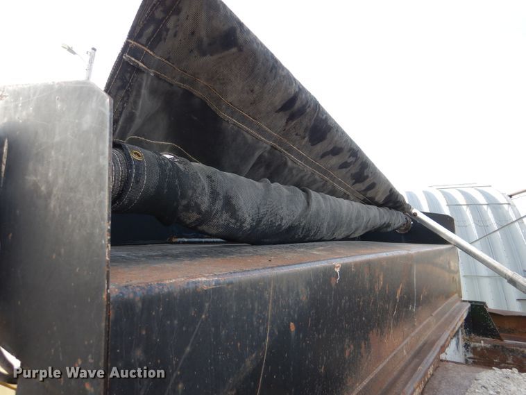 image for item DL4902 1999 Freightliner FL112  dump truck