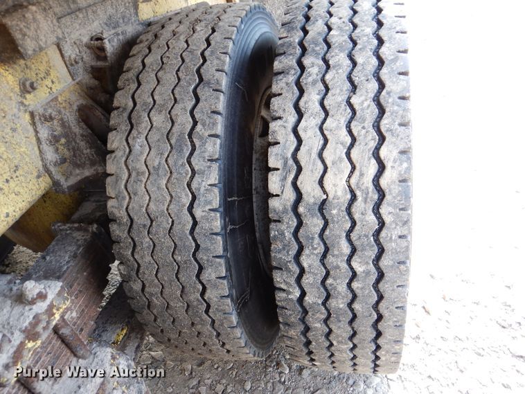 image for item DL4902 1999 Freightliner FL112  dump truck