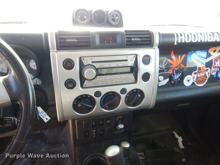 image for item DL4945 2007 Toyota FJ Cruiser  SUV