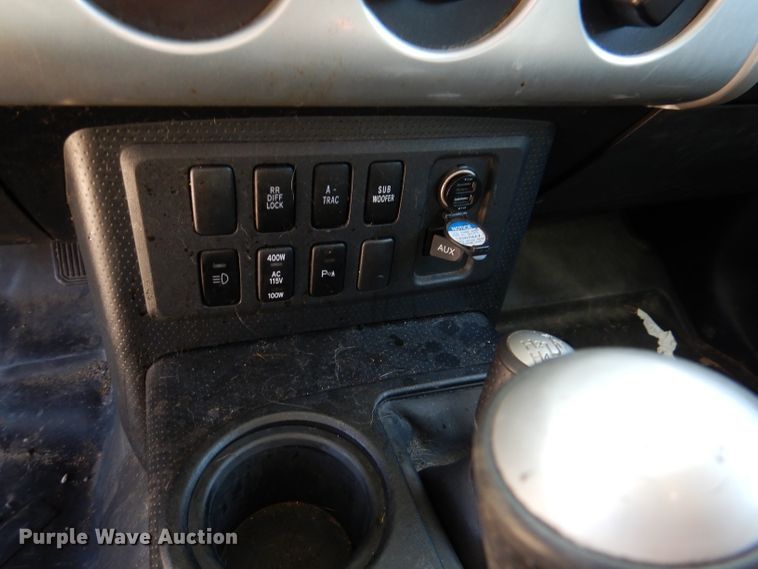 image for item DL4945 2007 Toyota FJ Cruiser  SUV