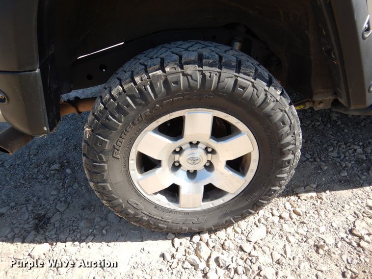 image for item DL4945 2007 Toyota FJ Cruiser  SUV