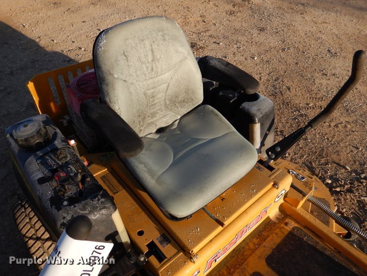 image for item DL4976 Hustler FasTrak  ZTR lawn mower