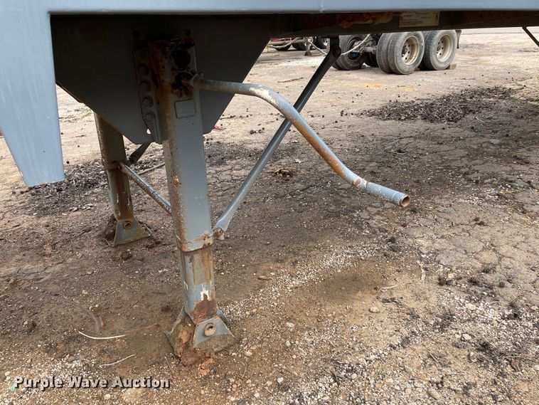 image for item DM2869 2011 Dragon 130BBL vacuum trailer