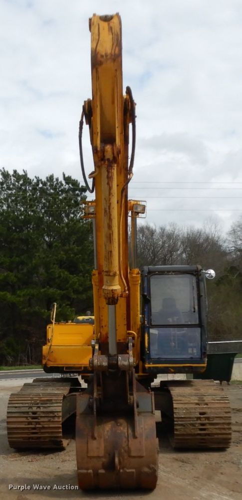 image for item DM2870 1993 Kobelco SK200LC  excavator