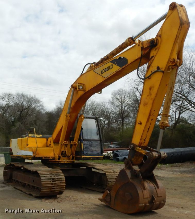 image for item DM2870 1993 Kobelco SK200LC  excavator
