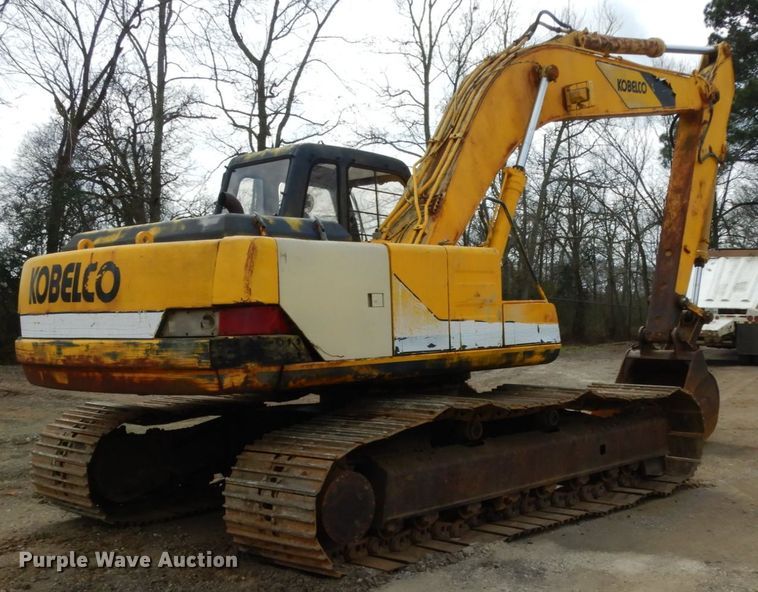 image for item DM2870 1993 Kobelco SK200LC  excavator