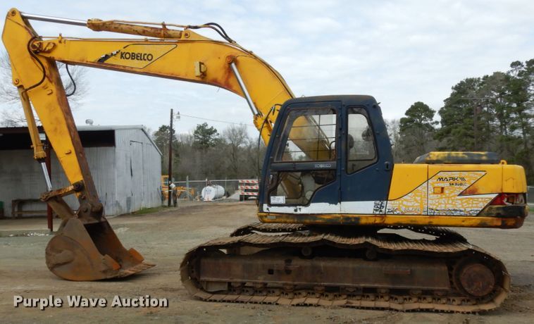 image for item DM2870 1993 Kobelco SK200LC  excavator