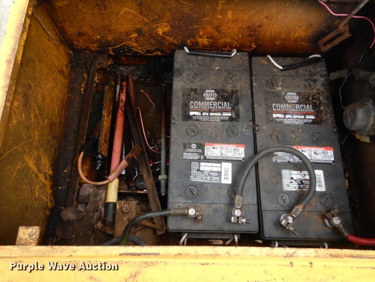 image for item DM2870 1993 Kobelco SK200LC  excavator