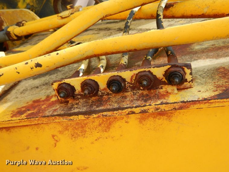 image for item DM2870 1993 Kobelco SK200LC  excavator