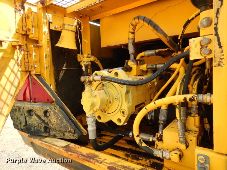 image for item DM2870 1993 Kobelco SK200LC  excavator