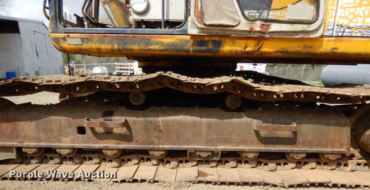 image for item DM2870 1993 Kobelco SK200LC  excavator
