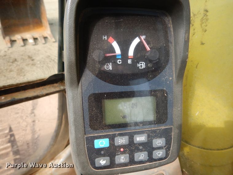 image for item DM2871 2006 Kobelco SK210LC  excavator