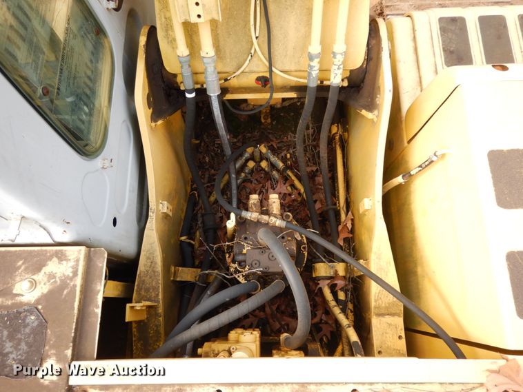 image for item DM2871 2006 Kobelco SK210LC  excavator