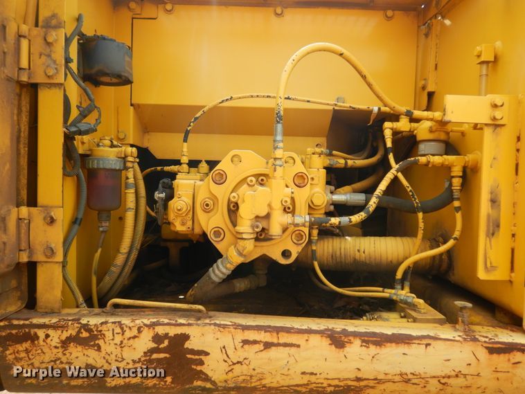 image for item DM2871 2006 Kobelco SK210LC  excavator