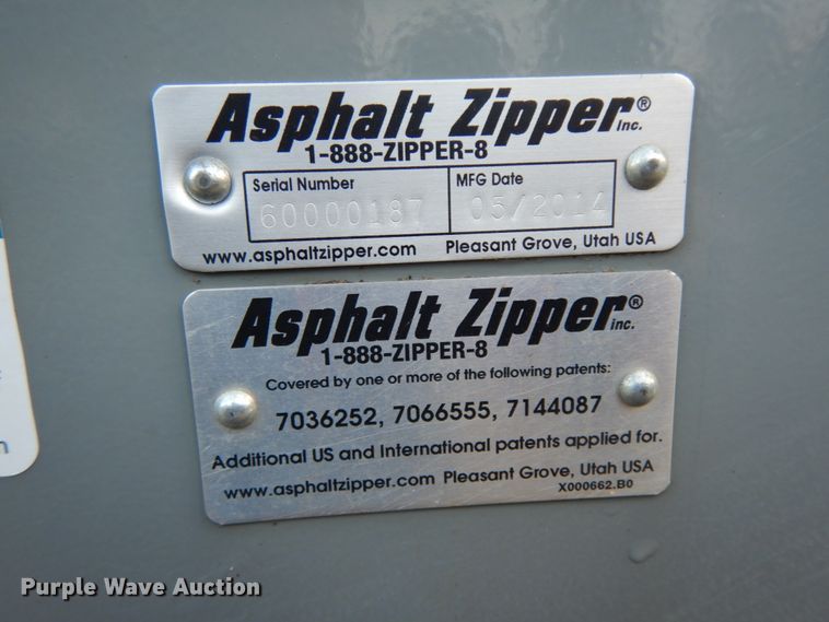 image for item DM2872 2014 Asphalt Zipper AZ600/B260  cold planer