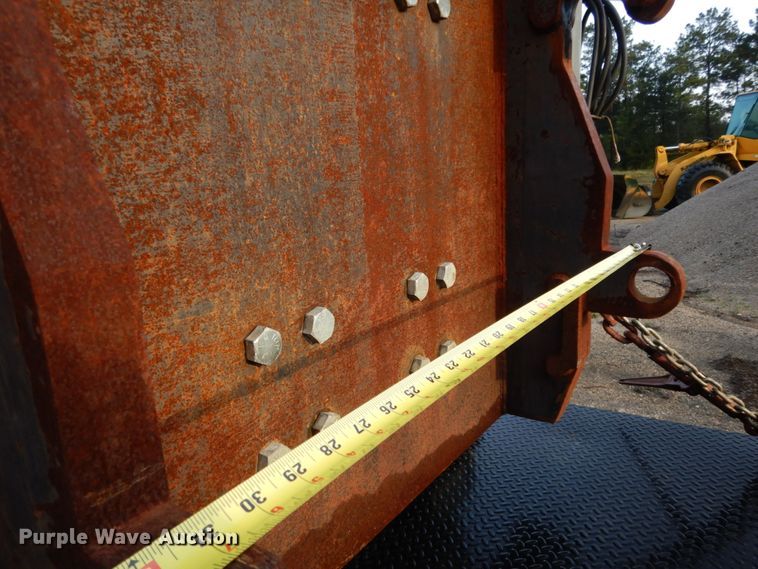 image for item DM2872 2014 Asphalt Zipper AZ600/B260  cold planer