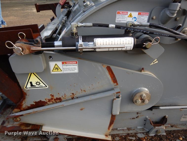 image for item DM2872 2014 Asphalt Zipper AZ600/B260  cold planer