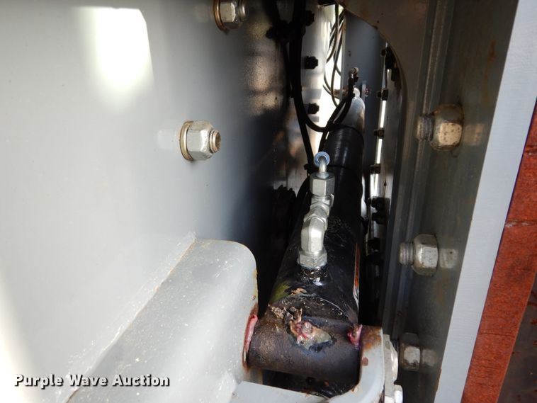 image for item DM2872 2014 Asphalt Zipper AZ600/B260  cold planer