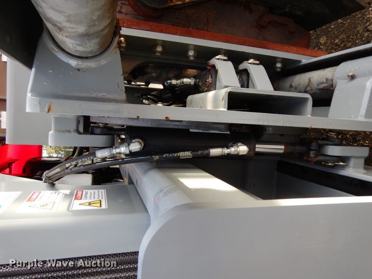 image for item DM2872 2014 Asphalt Zipper AZ600/B260  cold planer