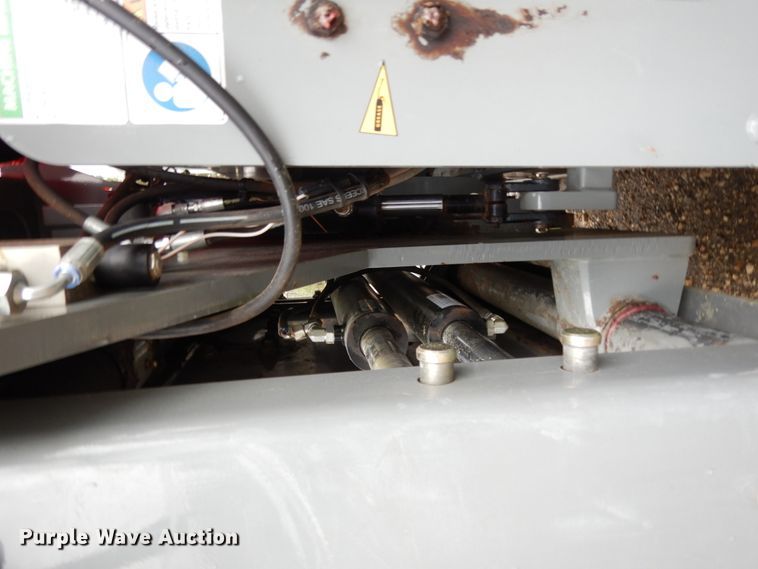 image for item DM2872 2014 Asphalt Zipper AZ600/B260  cold planer