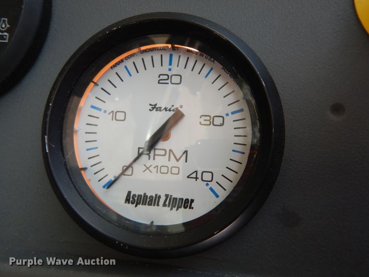 image for item DM2872 2014 Asphalt Zipper AZ600/B260  cold planer