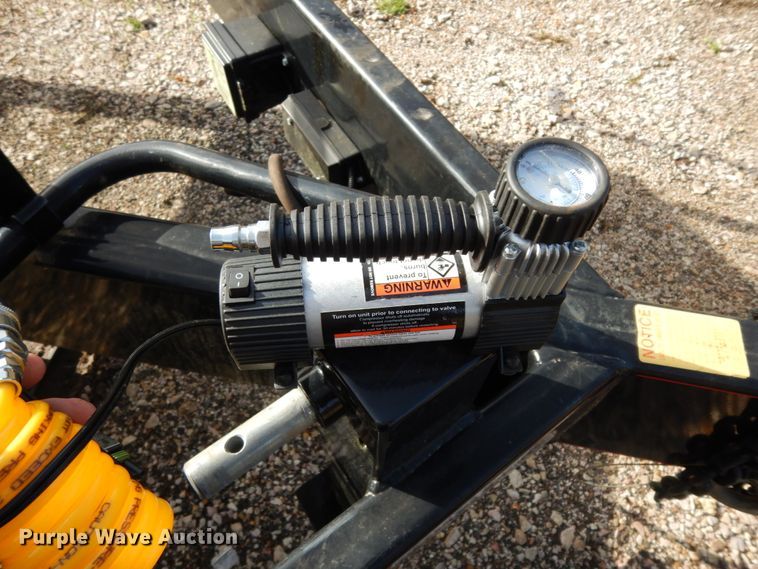 image for item DM2872 2014 Asphalt Zipper AZ600/B260  cold planer