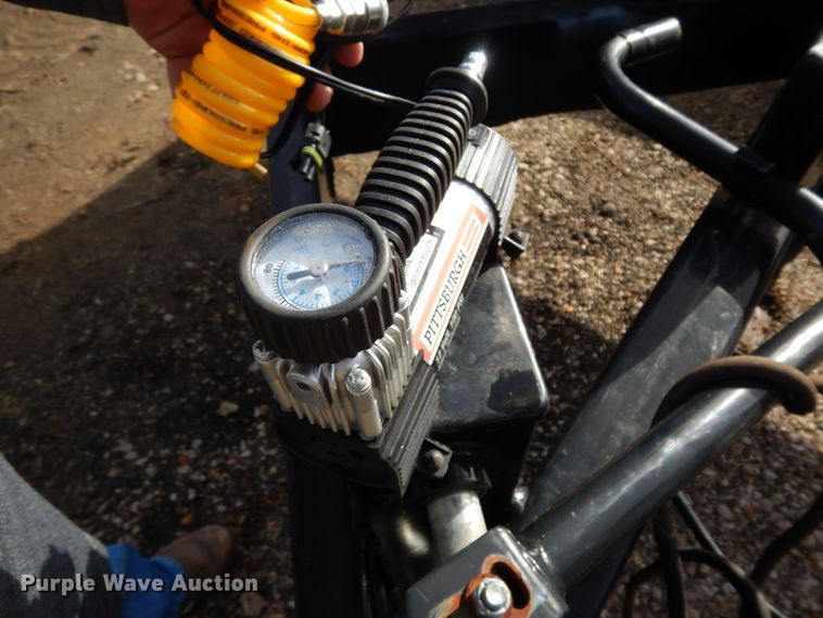 image for item DM2872 2014 Asphalt Zipper AZ600/B260  cold planer