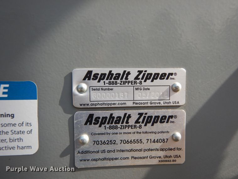 image for item DM2872 2014 Asphalt Zipper AZ600/B260  cold planer