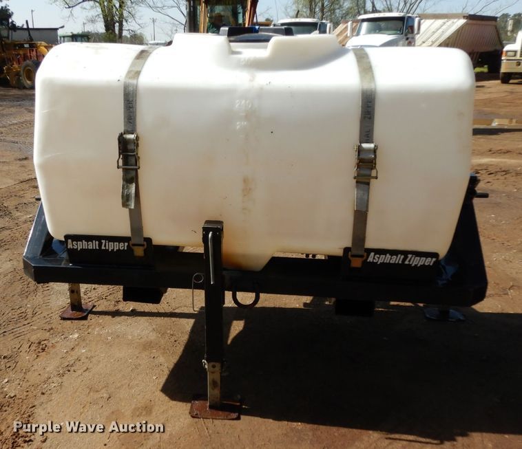 image for item DM2872 2014 Asphalt Zipper AZ600/B260  cold planer