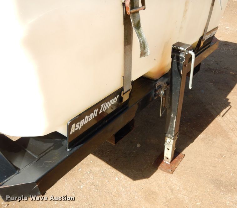 image for item DM2872 2014 Asphalt Zipper AZ600/B260  cold planer