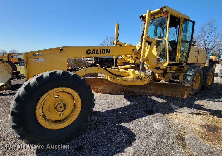 image for item FL9101 1996 Galion 850  motor grader