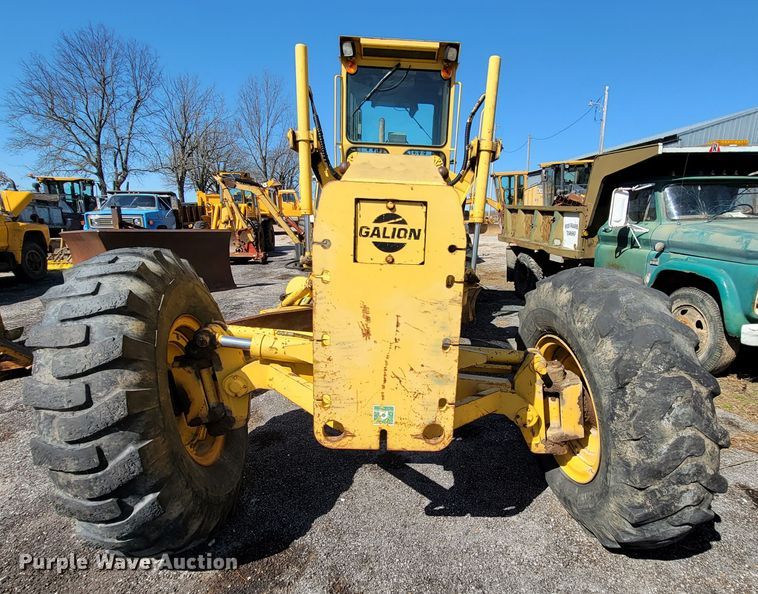 image for item FL9101 1996 Galion 850  motor grader