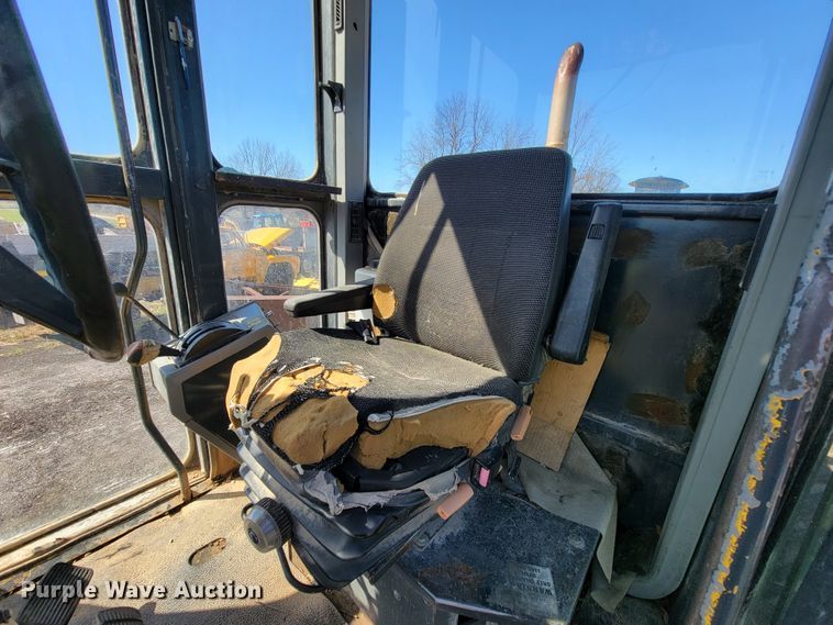 image for item FL9101 1996 Galion 850  motor grader