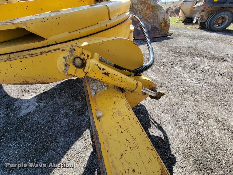 image for item FL9101 1996 Galion 850  motor grader