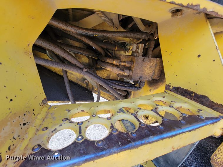 image for item FL9101 1996 Galion 850  motor grader