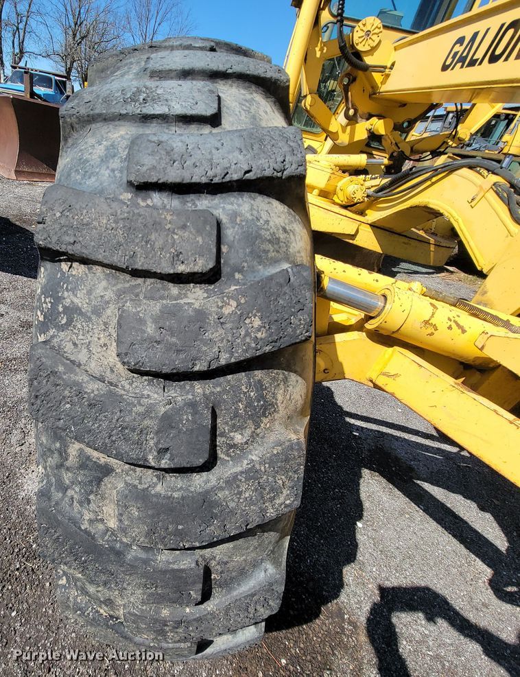 image for item FL9101 1996 Galion 850  motor grader