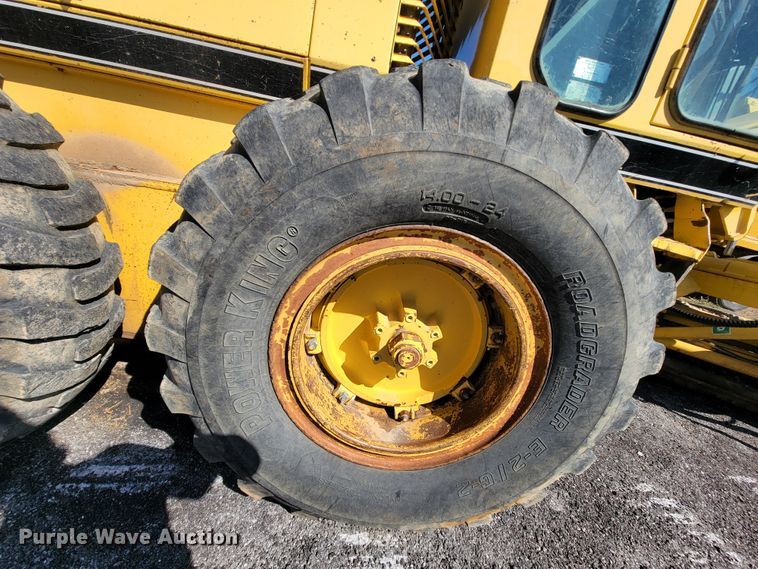 image for item FL9101 1996 Galion 850  motor grader