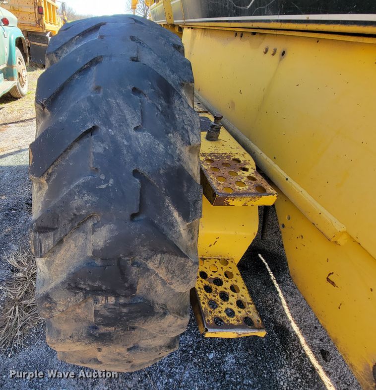 image for item FL9101 1996 Galion 850  motor grader