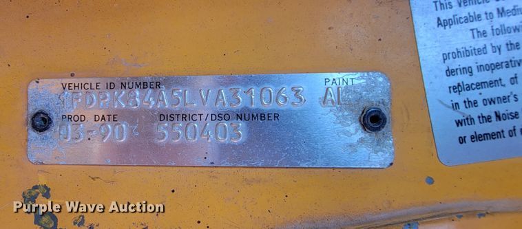 image for item FL9102 1990 Ford F800  dump truck