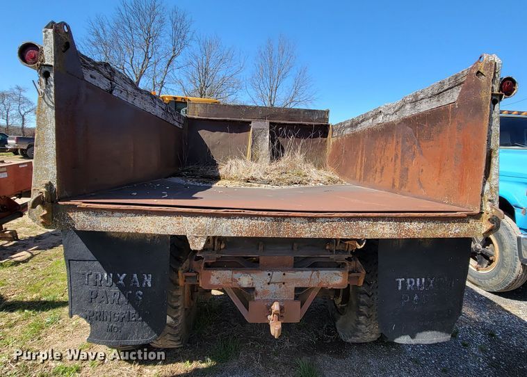 image for item FL9103 1978 Chevrolet C65  dump truck