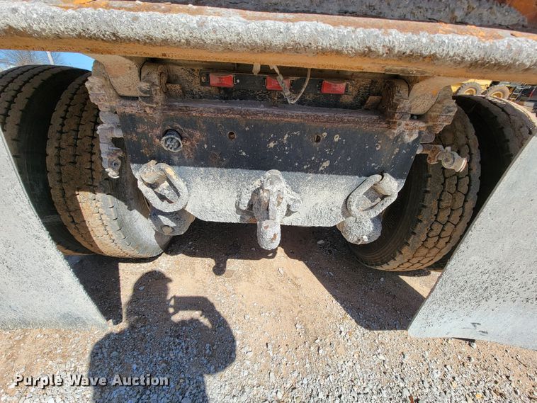 image for item FL9104 2002 International 2554  dump truck