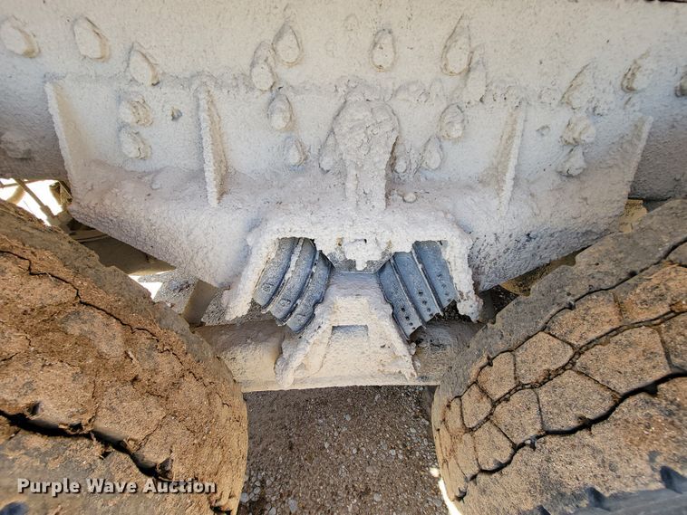 image for item FL9104 2002 International 2554  dump truck