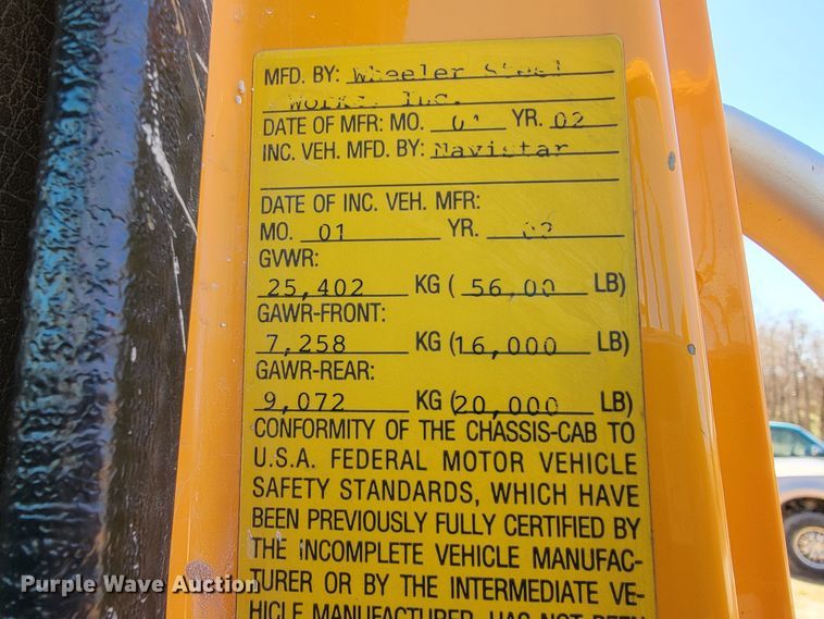 image for item FL9104 2002 International 2554  dump truck