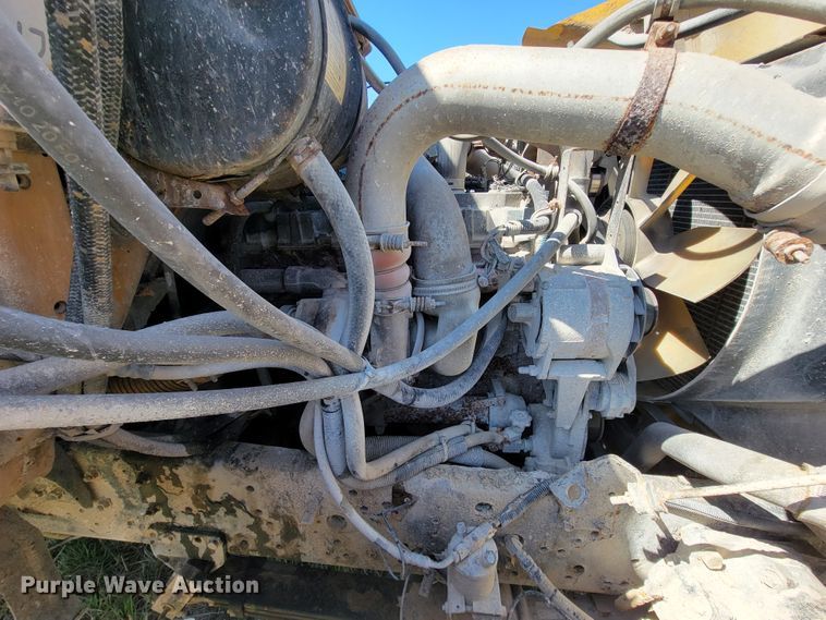 image for item FL9105 2002 International 2554  dump truck