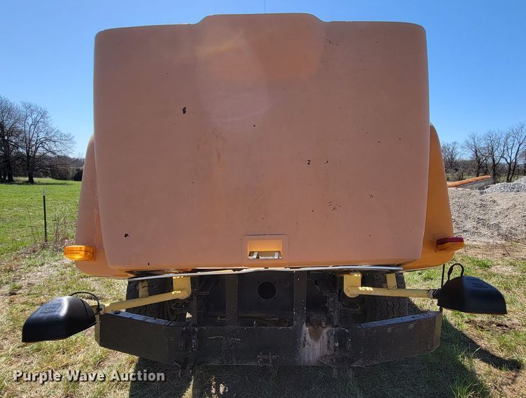 image for item FL9105 2002 International 2554  dump truck