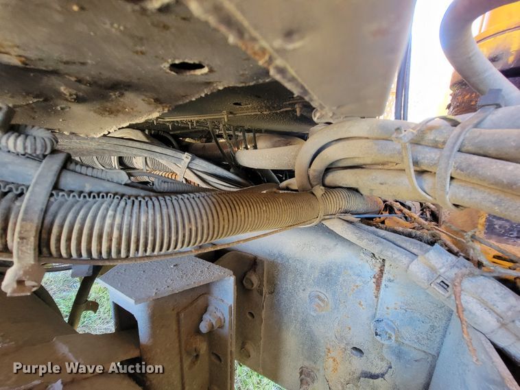 image for item FL9105 2002 International 2554  dump truck