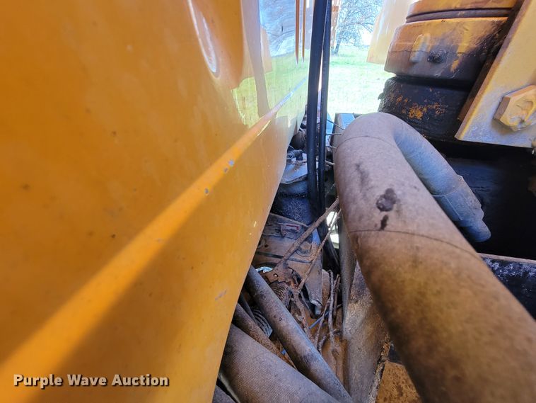 image for item FL9105 2002 International 2554  dump truck