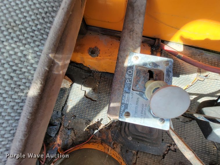 image for item FL9106 1989 White GMC Brigadier  dump truck