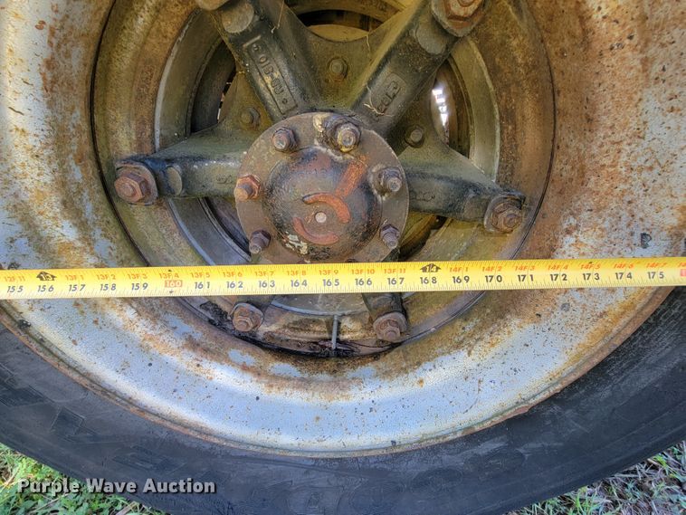 image for item FL9106 1989 White GMC Brigadier  dump truck