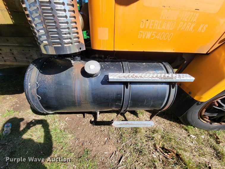 image for item FL9106 1989 White GMC Brigadier  dump truck